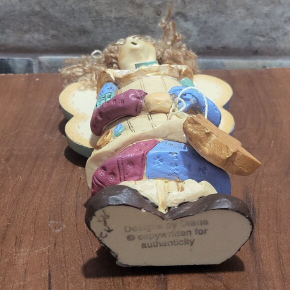 Designs by Diana Angel Figurine Collectible Sculpture Handcrafted - Picture 5 of 12